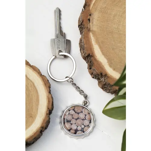 Portachiavi in metallo a forma di tappo di bottiglia con apribottiglie in confezione regalo nera