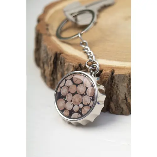 Portachiavi in metallo a forma di tappo di bottiglia con apribottiglie in confezione regalo nera