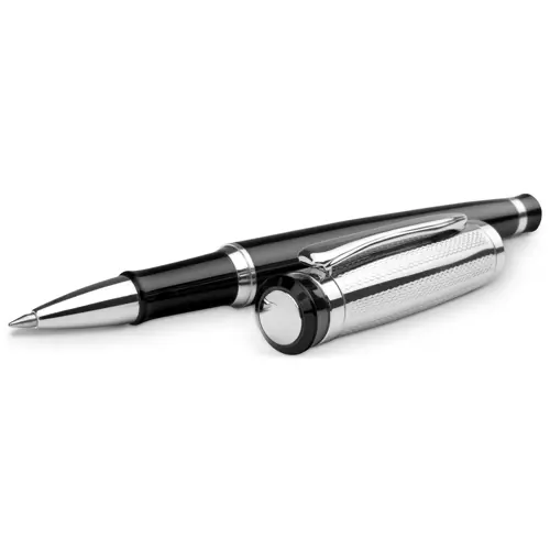 Set con penna roller e penna a sfera in metallo con refill blu fornita in scatola regalo con chiusura magnetica nera
