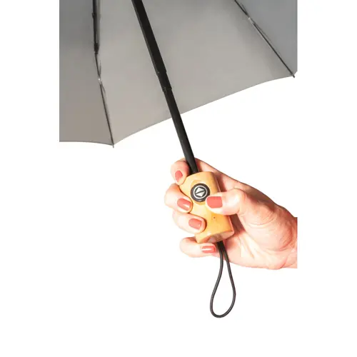 Ombrello RPET pieghevole automatico 21" con struttura in fibra di vetro e manico in legno