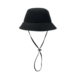 Cappellino alla pescatora impermeabile pieghevole 105gr