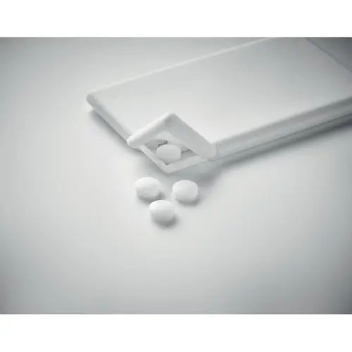 Dispenser per mentine a forma di carta di credito