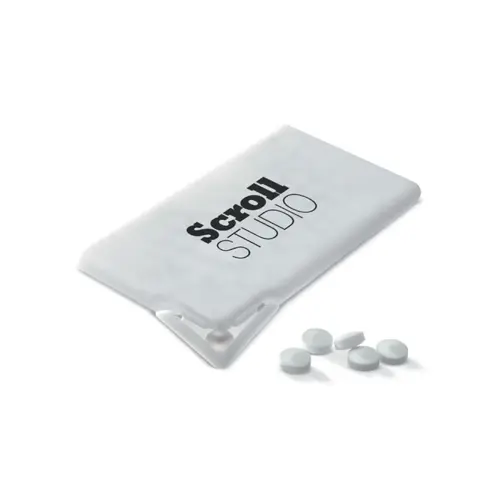 Dispenser per mentine a forma di carta di credito