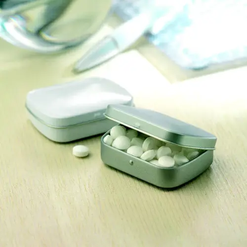 Mentine in scatola di latta