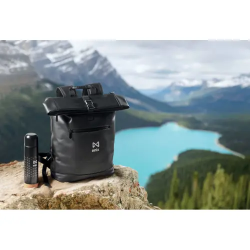 Zaino porta pc 15" rolltop in morbido PU e RPET con schienale imbottito e base rinforzata