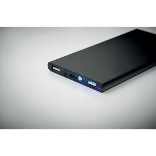 Power bank in alluminio riciclato da 8000mAh