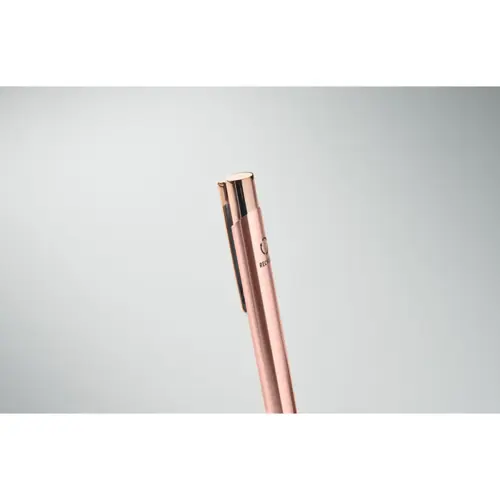 Penna a sfera in alluminio ririclato con dettagli color oro rosato refill blu