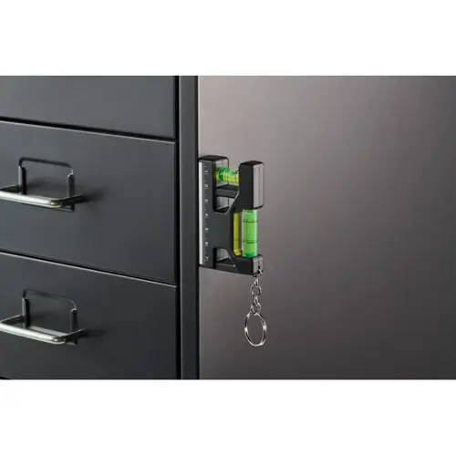 Portachiavi in ABS con livella magnetica