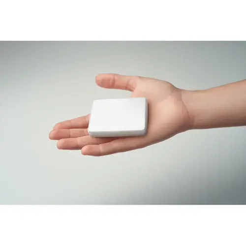 Power bank in ABS riciclato con ricarica rapida da 5000 mAh