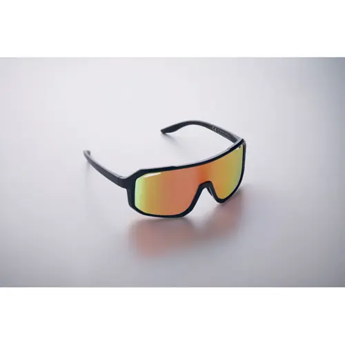 Occhiali da sole design con lenti specchiate UV400