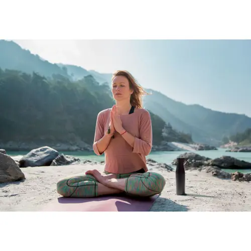 Thermos in acciaio inox a doppio strato con tappo magnetico 600ml