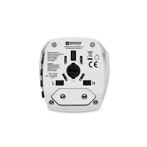 Adattatore universale da viaggio