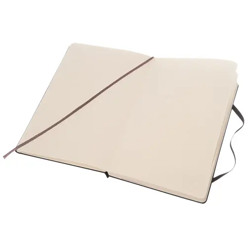Block note Moleskine con copertina rigida e fogli puntinati color avorio 13x21cm