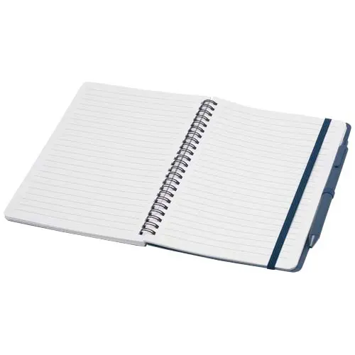 Blocco notes A5 con spirale e pagine a righe e copertina rigida in plastica riciclata e penna a sfera refill nero