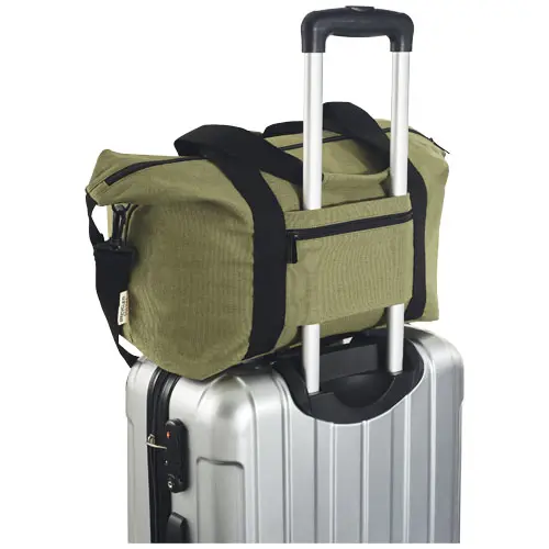 Borsone sportivo in tela riciclata con maniglie rinforzate e aggancio trolley 60x22x29cm
