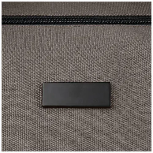 Borsone sportivo in tela riciclata con maniglie rinforzate e aggancio trolley 60x22x29cm