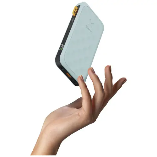 Power bank a marchio Xtorm da 10.000 mAh con ricaricara rapida da 20W