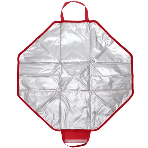 Borsa frigo ripiegata e tappetino da picnic