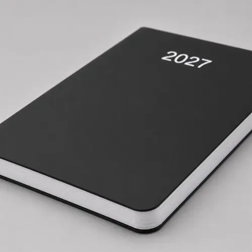 Agenda giornaliera 2027 A5 Copertina flessibile in soft PU e bordo pagine colorato