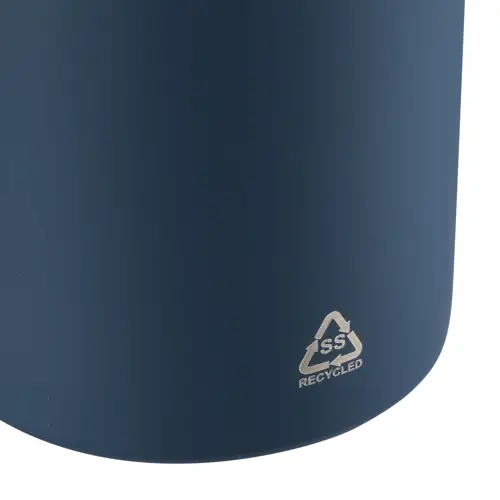 Borraccia in acciaio inox riciclato doppio strato finitura in gomma e manico in silicone da 500ml