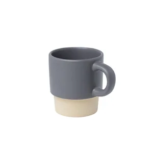 Tazza per caffè espresso impilabile con fondo in argilla finitura opaca confezione regalo in cartone riciclato inclusa da 130ml