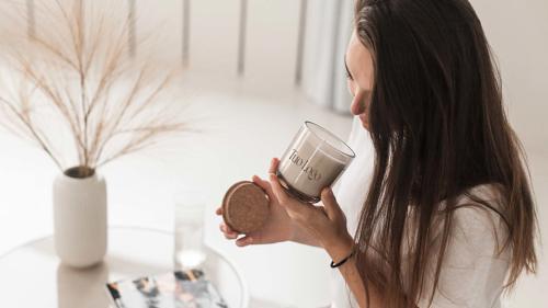 Comunicazione Sensoriale: Le Candele Ecologiche Personalizzate come Regali Aziendali