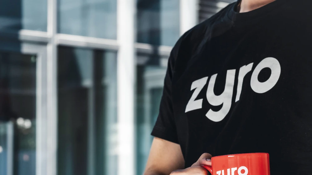 Le T-Shirt Aziendali Personalizzate: Un Potente Strumento di Branding e Coinvolgimento dei Dipendenti