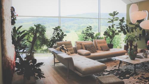 Salone del Mobile 2023: La Kermesse del Design abbraccia la Sostenibilità e Celebra l'impegno delle Scuole di Progettazione