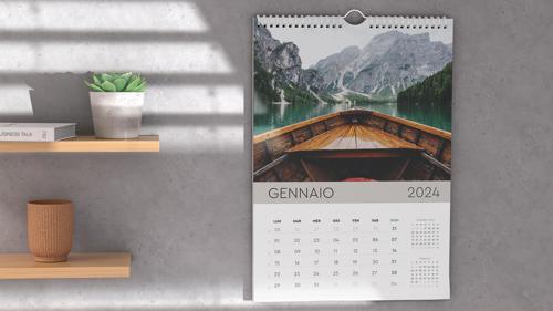 Calendari Personalizzati 2024: Come Far Brillare il Tuo Brand tutto l'Anno