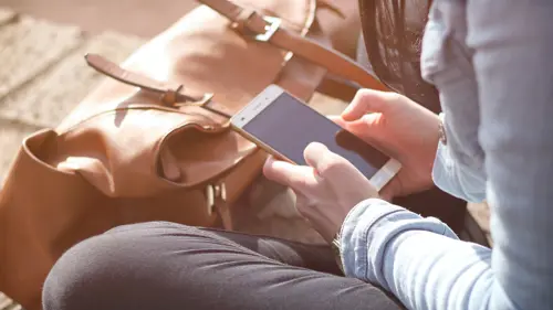 Perché gli accessori per smartphone personalizzati possono aumentare la notorietà del tuo marchio